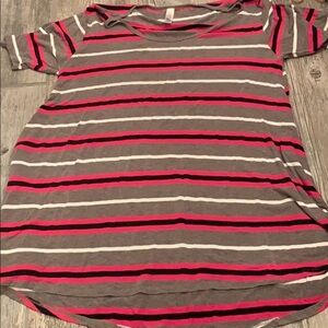 95 LulaRoe shirt